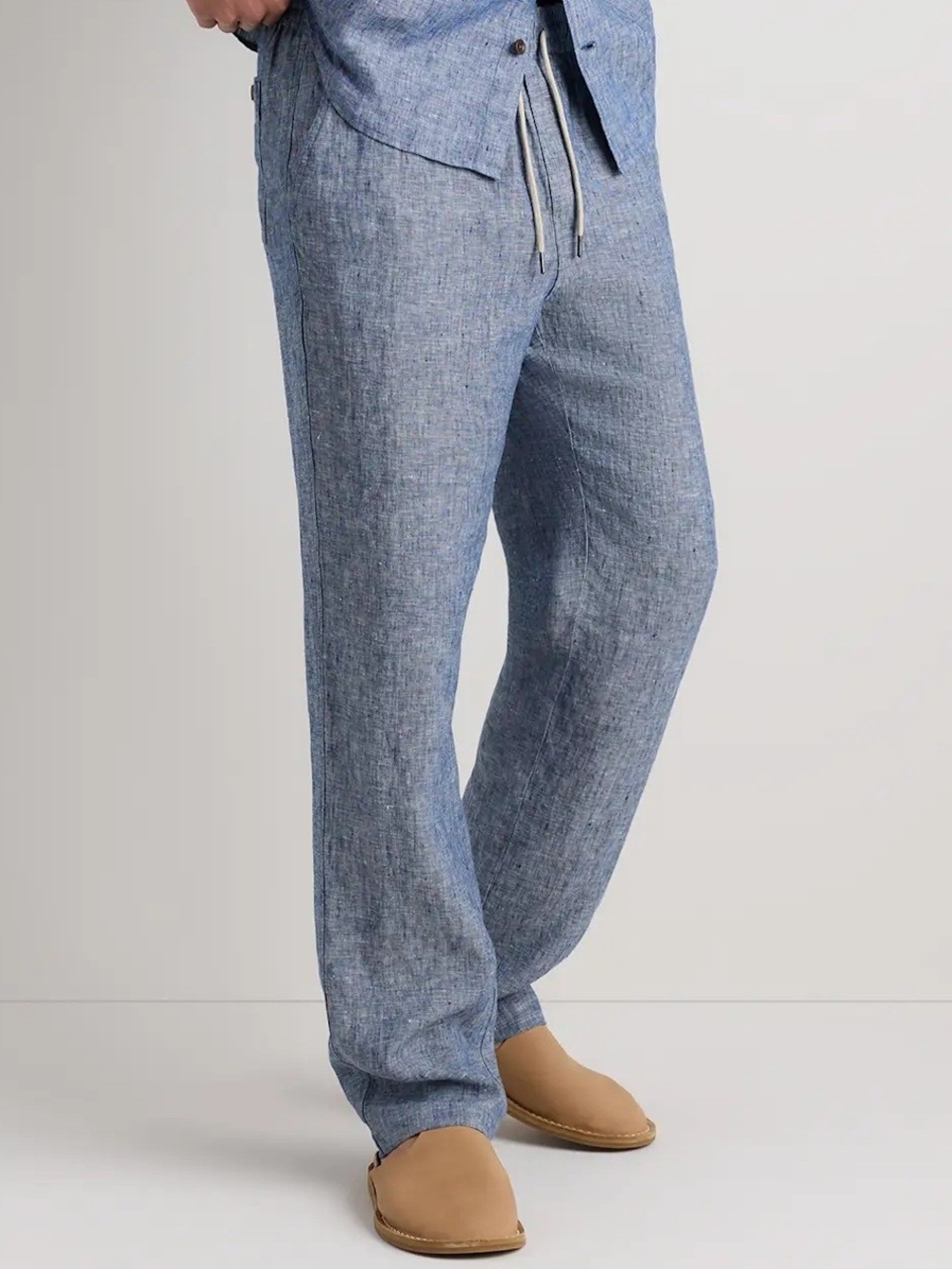 Quince Men's Light Blue Relaxed Linen Drawstring Pants